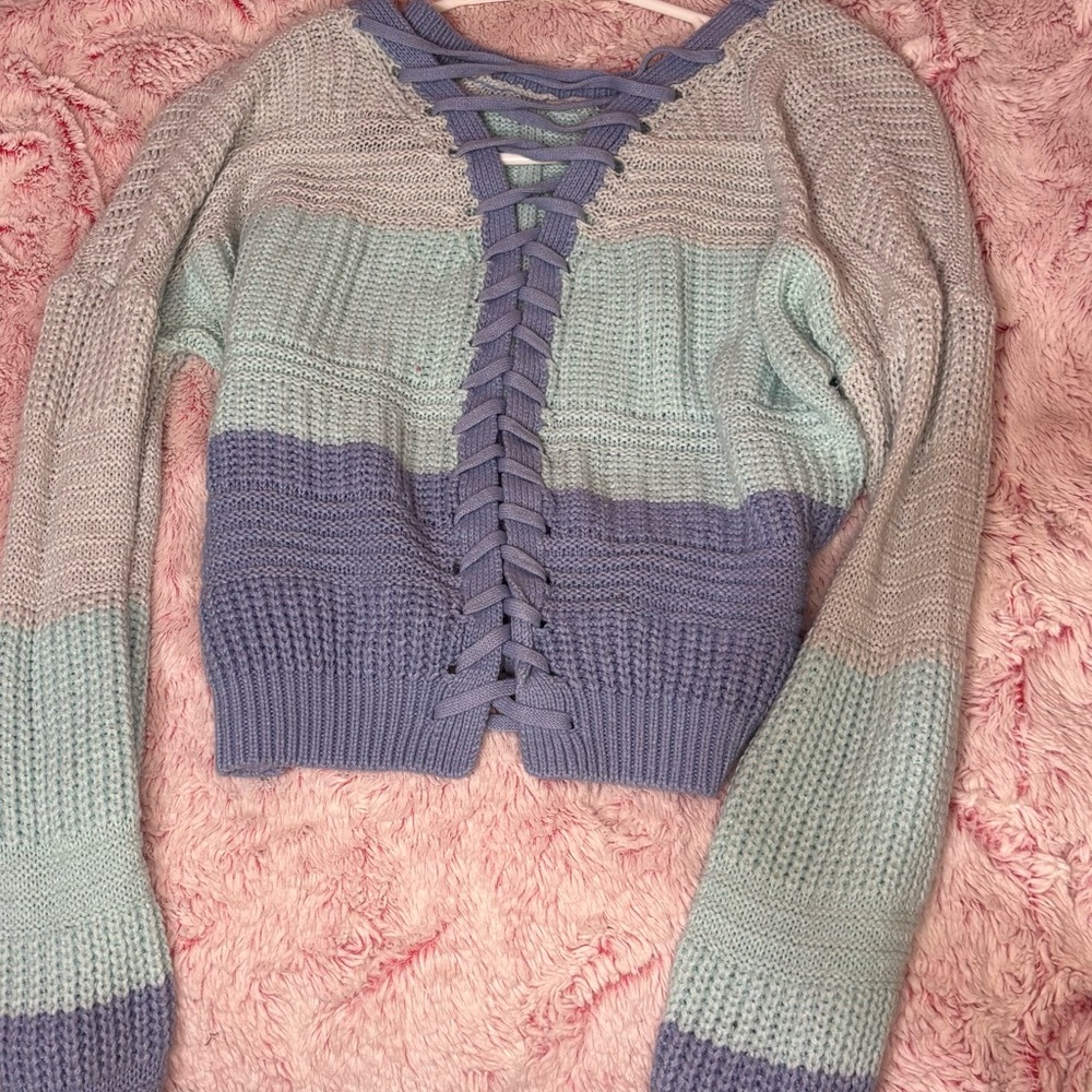Colorblock Knit Sweater - Picture 2 of 2